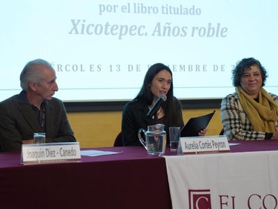 Entregan a Aurelia Cortés Peyron el premio de Poesía Joaquín Xirau Icaza” 2023
