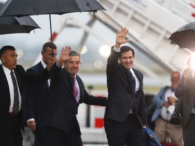 Juan Ramón de la Fuente viajará a EU para reunión de seguimiento con Marco Rubio