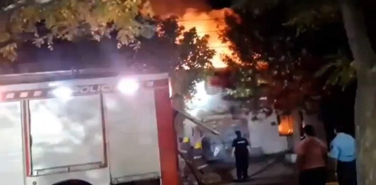 Federico David Alejandro Costich incendio la casa y mató a su hijo de 19 años. Fuente (X)