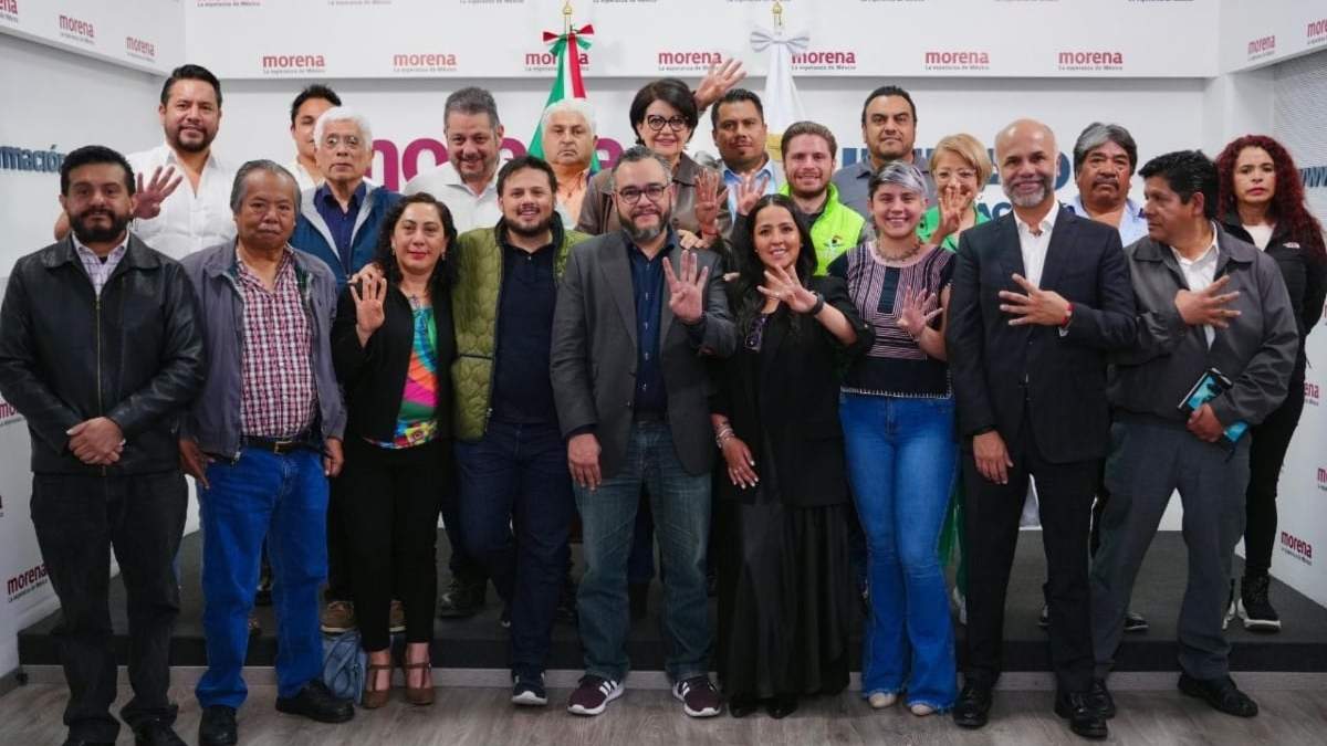 Fernando Mercado (centro), aspirante a la alcaldía Magdalena Contreras