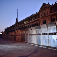 Cercan Palacio Nacional previo a marcha del 8 de marzo