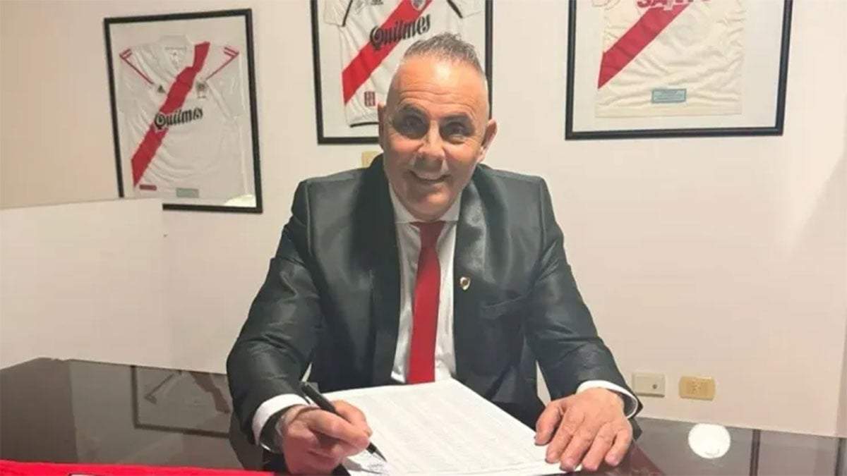 Pablo Lunati se cansó de favorecer a River como árbitro y ahora va por la presidencia.
