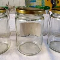 No tires los frascos de mermelada vacíos: creá este set para guardar alimentos o condimentos y no gastes en un bazar