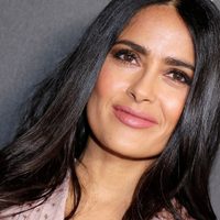 ¡No se puede tener menos empatía! Salma Hayek fue duramente criticada por sus palabras: "Aléjate de