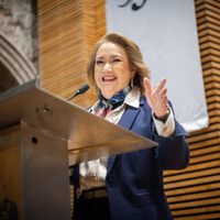 La ministra Yasmín Esquivel pide al INE aplazar la elección judicial de 2027