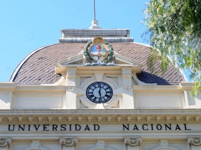 En medio de las tomas, el Gobierno autorizó a la SIGEN a auditar a las universidades públicas