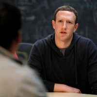 Tardará algunos años solucionar el problema sobre el uso de datos privados de Facebook: Zuckerberg