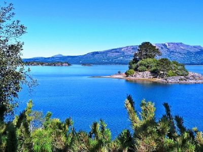 El ritual que florece en la cordillera: el pueblo de Neuquén que abre su fiesta plantando un pehuén