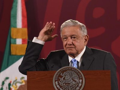 AMLO confirma que Buenrostro le pidió la renuncia a la subsecretaria de Comercio Exterior