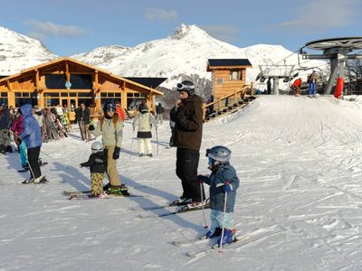 Temporada invernal: el Gobierno dio precisiones sobre el turismo grupal