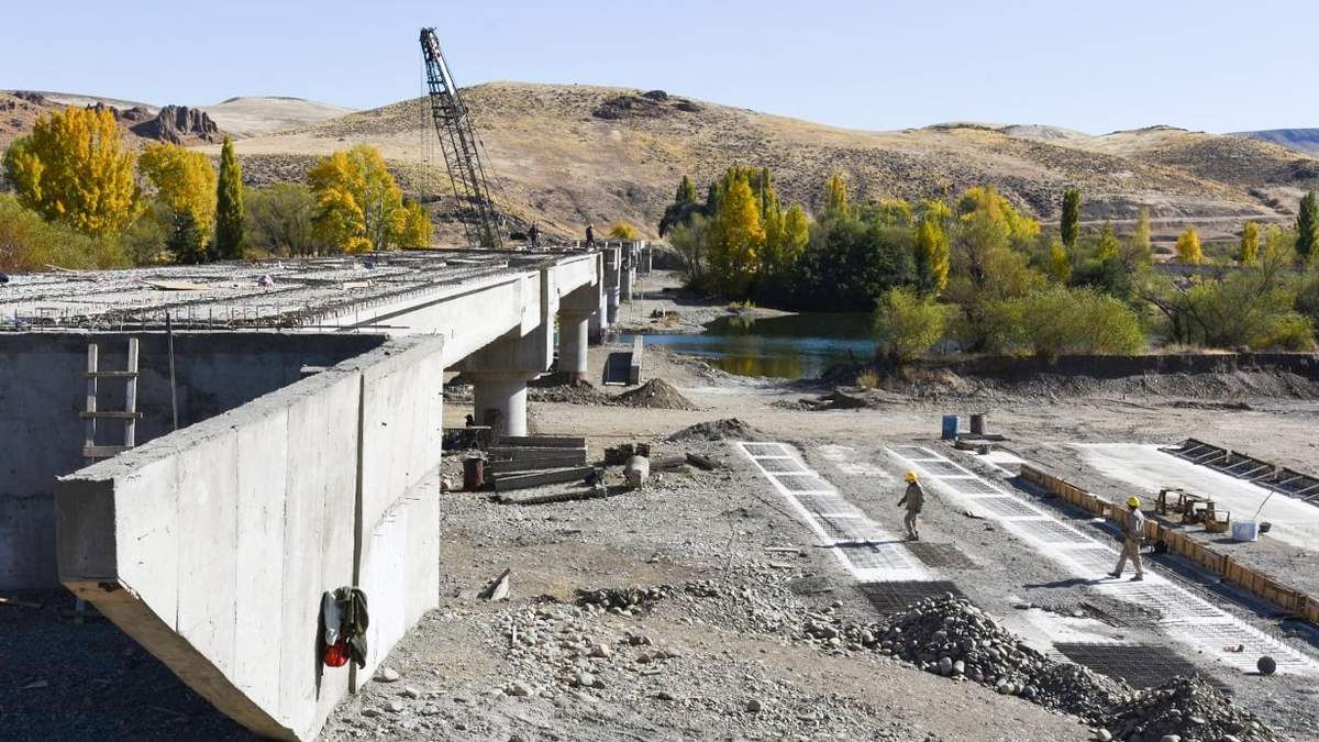 La obra fue paralizada en cinco ocasiones. Fuente: (Neuquén Informa)