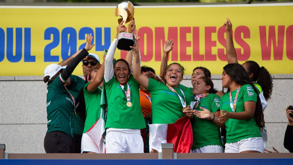 México gana la Homeless World Cup en la rama femenil y varonil