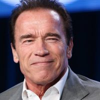 ¡FELICIDADES! La noticia que hizo llorar a Arnold Schwarzenegger. ¿Bebe en camino?