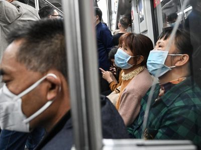 El coronavirus ya mató a 25 personas y dejó un saldo de 830 contagiados hasta ahora en China