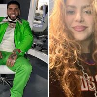 ¿Están juntos? Shakira y Anuel AA tienen algo entre manos: “Lo quieres arreglar todo en la cama”