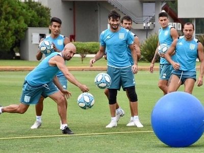 El posible equipo de Beccacece contra Atlético Paranaense