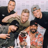 Solo pasa en cuarentena: los Backstreet Boys hacen una presentación desde sus casas. ¡Creativos!
