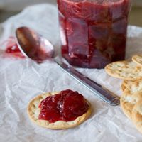Mermelada de frutilla en solo 3 pasos: la receta fácil y económica para acompañar tus tostadas