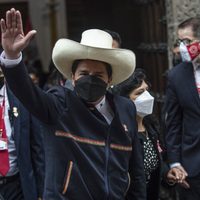 Pedro Castillo asumió como nuevo presidente de Perú: "Juro por una nueva Constitución"