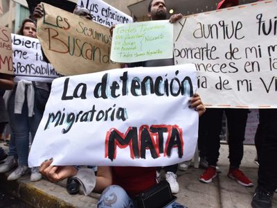 Llevan protesta por migrantes fallecidos en Ciudad Juárez a la Segob: “No murieron, los mataron”