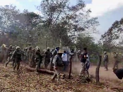 Confirman dos muertos en enfrentamiento entre campesinos y militares en Chiapas