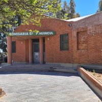 A los golpes, le robaron el celular a una mujer