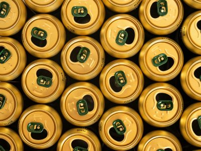 En minutos y sin gastar un peso: transformá las latas de gaseosa o cerveza en esta deco con luz y aroma propio