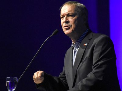 Córdoba: Schiaretti declaró que en su provincia el virus "está controlado"