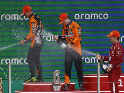 Piastri gana el Gran Premio de España y amplía su ventaja en la F1; Verstappen terminó décimo