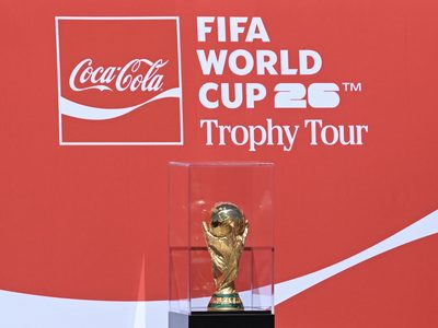 Coca Cola usa el Mundial para violar leyes que combaten impacto de refrescos en la salud: Le Monde