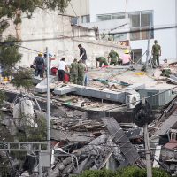NL envía 80 rescatistas y 40 vehículos a zona de desastre por sismo