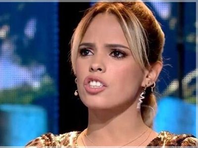 Gloria Camila no puede esconder su enojo y arremete fuertemente contra este colaborador