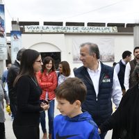 A unas horas del debate, Meade se pone a rezar