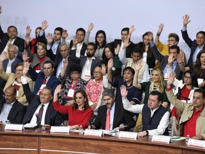 El PRI solicitará un préstamo bancario por 250 millones de pesos