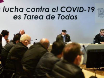 Gobierno de Coahuila prohíbe reuniones con más de 15 personas ante aumento de contagios de covid-19