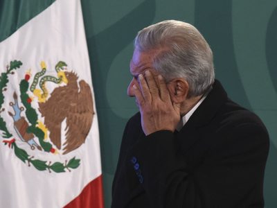 Que SCJN frene "costosísimo espectáculo" de AMLO para revocación de mandato: PAN