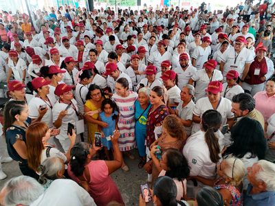 "Hoy Acapulco está mejor que antes de Otis", afirma Sheinbaum