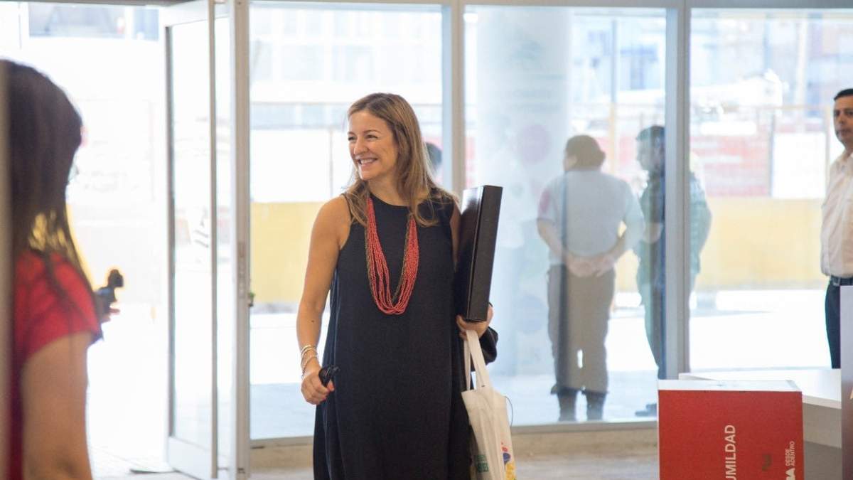 La ministra de Educación del aérea metropolitana de Buenos Aires
