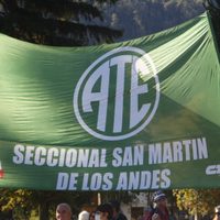 Piden la restricción de acercamiento de algunos miembros de ATE a San Martín de los Andes