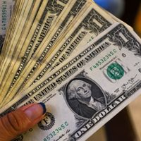 Peso se debilita tras conflicto en Medio Oriente