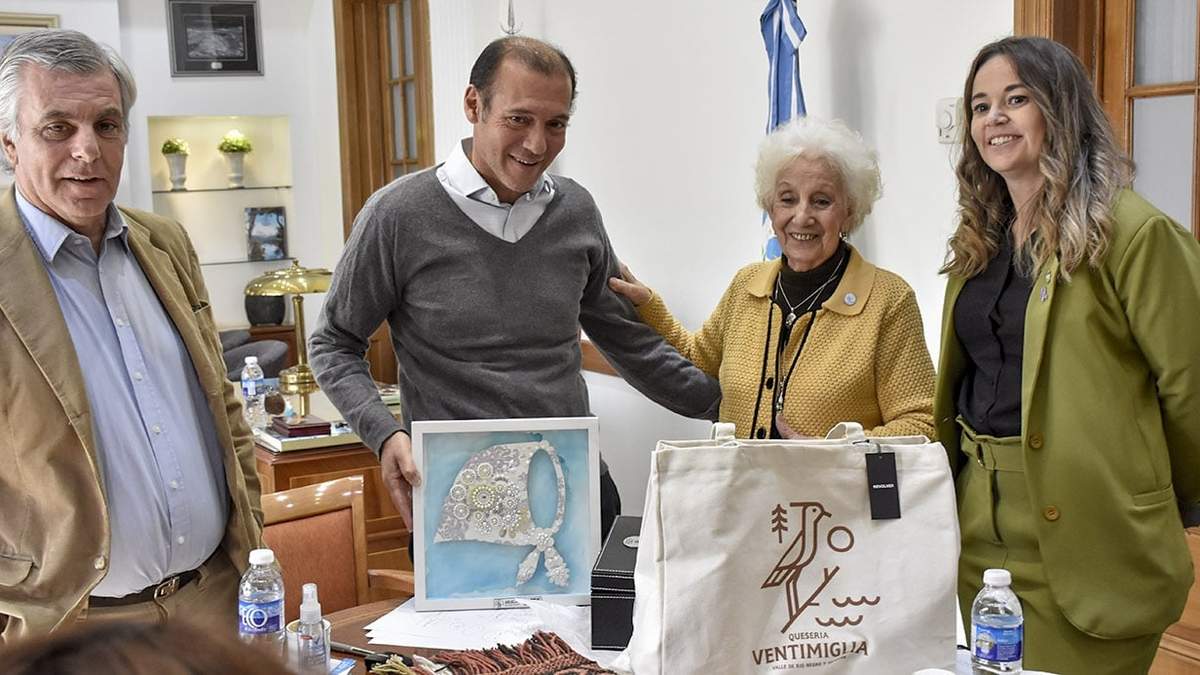 Estela de Carlotto visita la Provincia de Neuquén. Fuente: (Twitter)