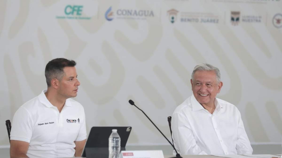 El gobernador de Oaxaca y el presidente López Obrador