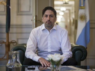 Nicolás Trotta se comprometió a gestionar fondos para las escuelas de Neuquén