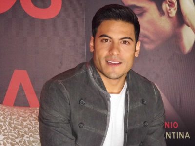 Para México: Carlos Rivera dio de qué hablar con el estreno de su video musical