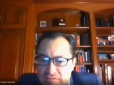 Profesor de la UP hace comentarios misóginos y se indigna porque no se conmemora el día del hombre