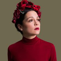 Hasta las lágrimas: Natalia Lafourcade se lució con un reconocimiento único en plena pandemia