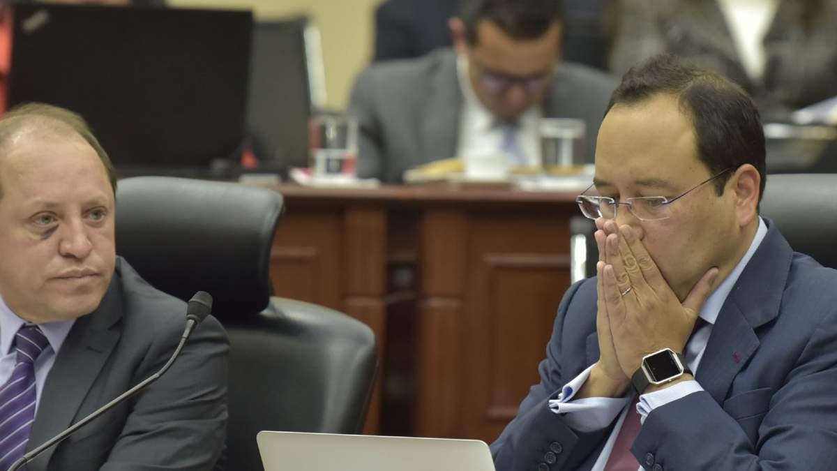 Los consejeros Marco Antonio Baños y Ciro Murayama