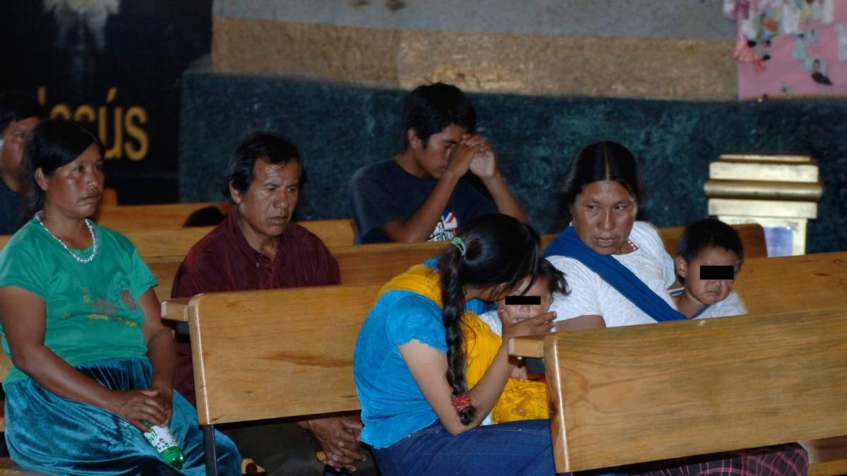Familiares de la indígena Ernestina Ascencio