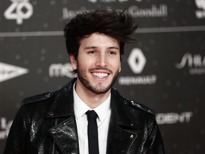 "Y tú, ¿qué estás haciendo?": Sebastián Yatra sube un divertido video con final inesperado