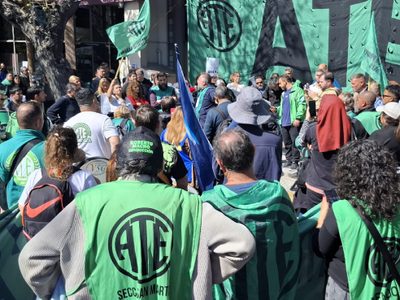 ATE evalúa adelantar el Paro Nacional ante la amenaza de nuevos despidos